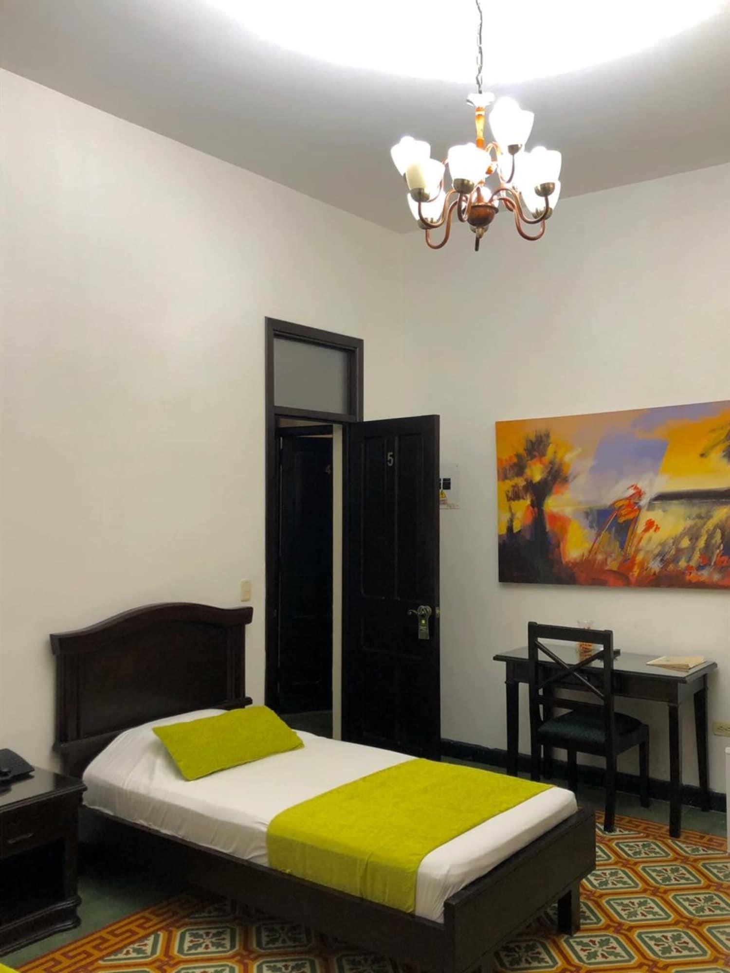 Casa Escobar Buga Hotel Ngoại thất bức ảnh