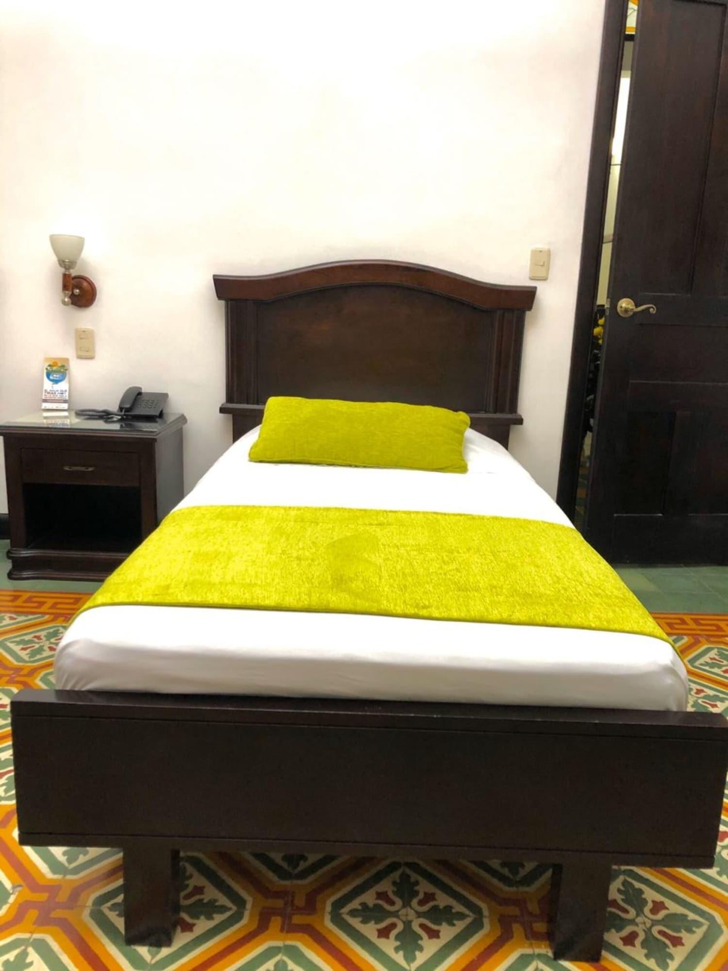 Casa Escobar Buga Hotel Ngoại thất bức ảnh