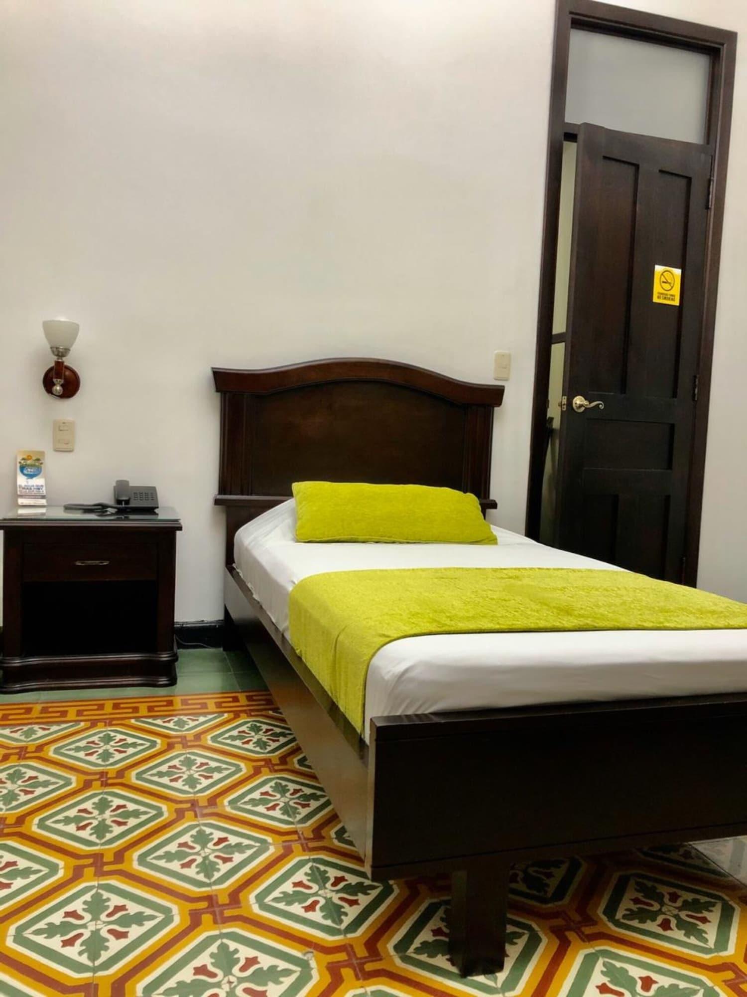 Casa Escobar Buga Hotel Ngoại thất bức ảnh