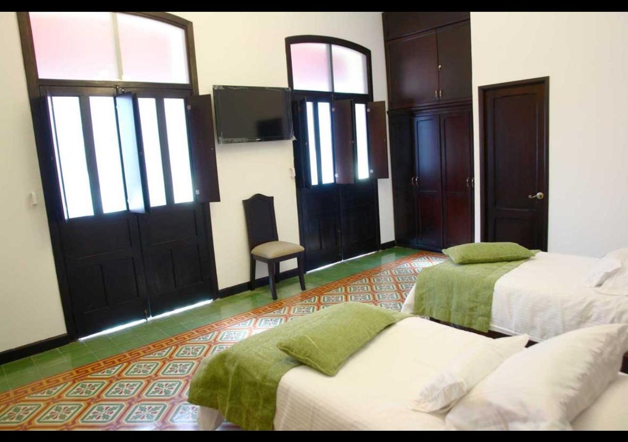 Casa Escobar Buga Hotel Ngoại thất bức ảnh
