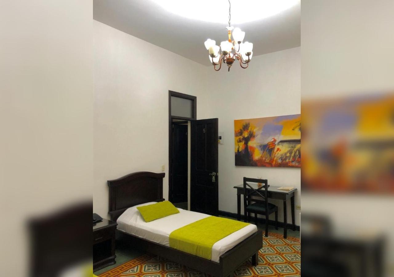 Casa Escobar Buga Hotel Ngoại thất bức ảnh