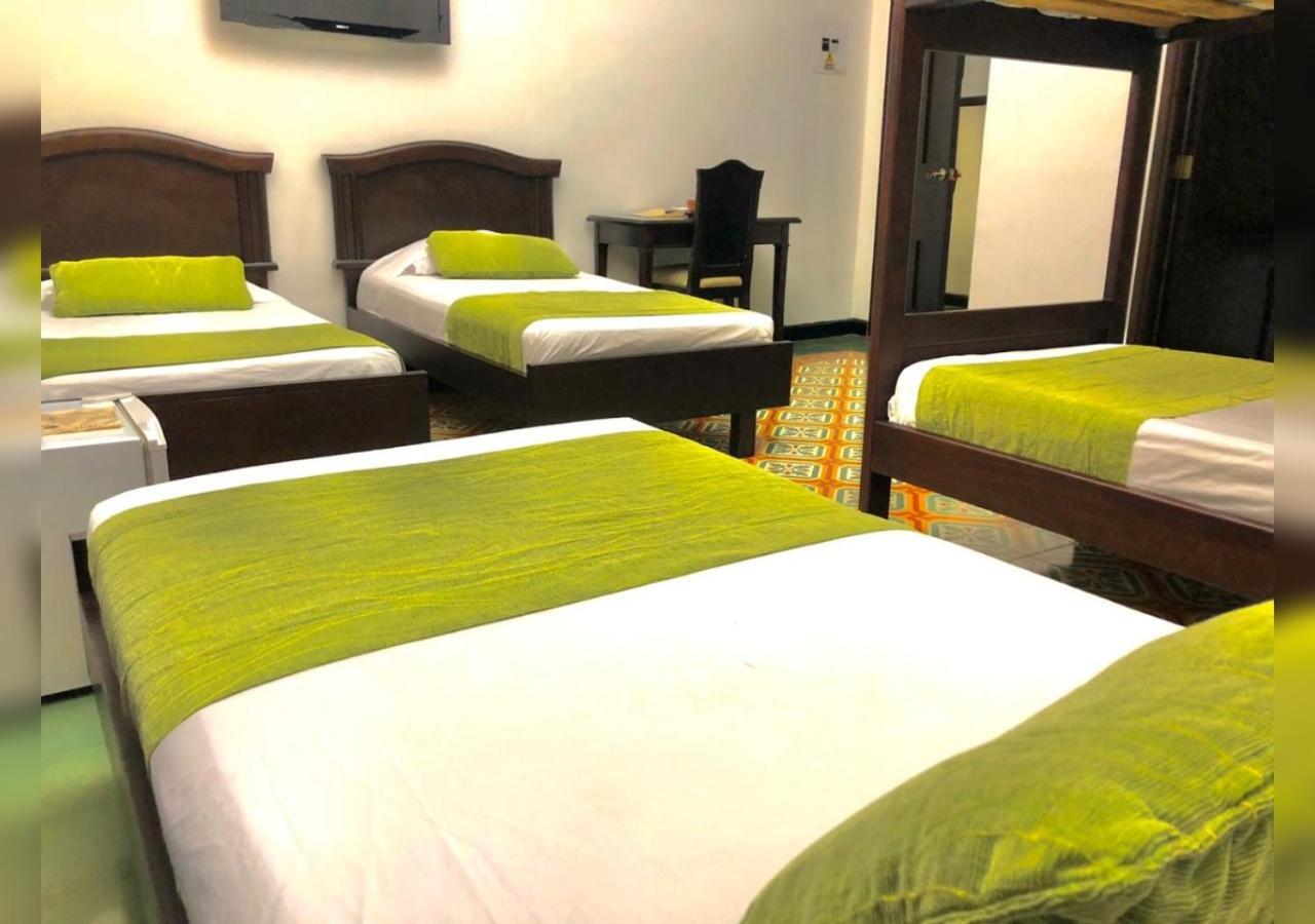 Casa Escobar Buga Hotel Ngoại thất bức ảnh